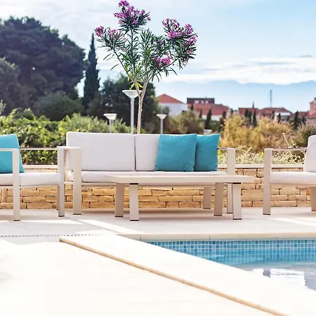 Apartman Ivona By The Sea